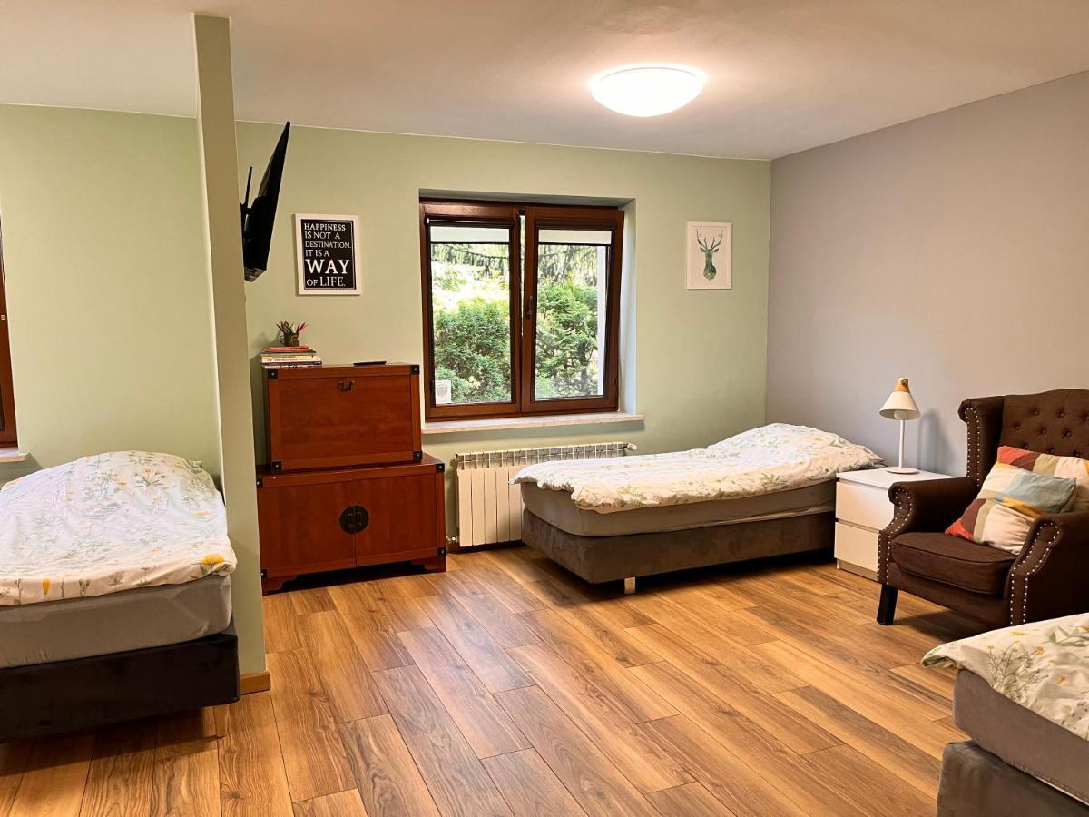 Green Albatros 48M With Bathroom Варшава Экстерьер фото
