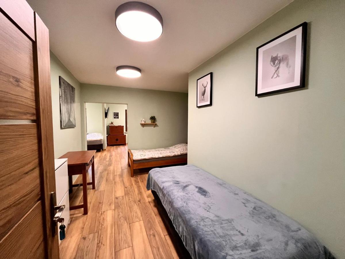 Green Albatros 48M With Bathroom Варшава Экстерьер фото